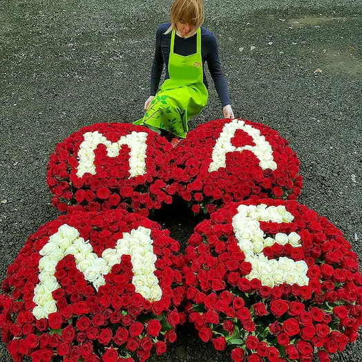 1001 роза МАМА