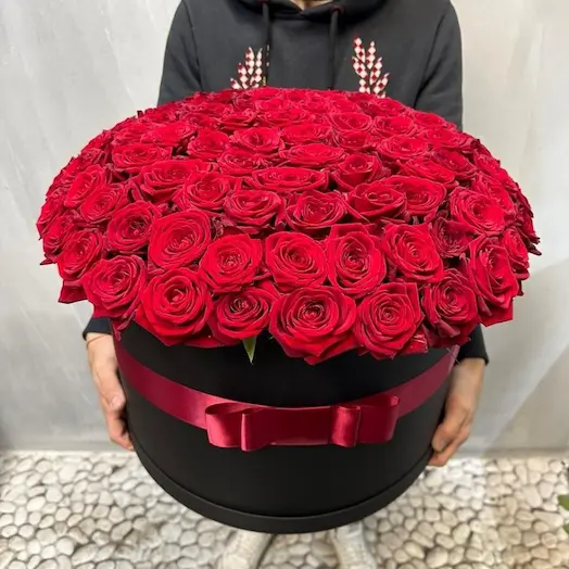 Красные Розы 101 шт в коробке
