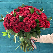 Красные Розы 35 шт с зеленью