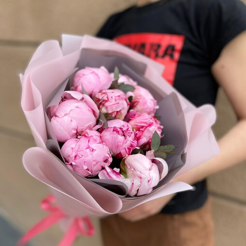 Розовые пионы 9 шт