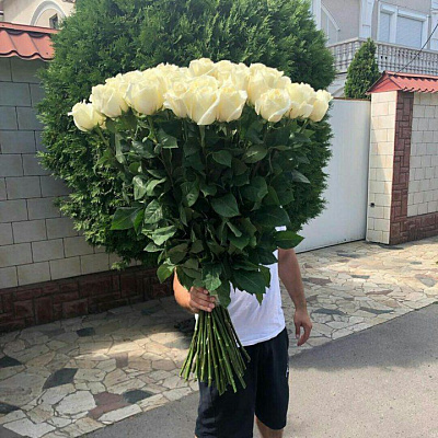 Высокие Белые Розы 110 см - 51 шт