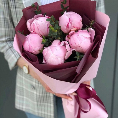 Розовые пионы 5 шт